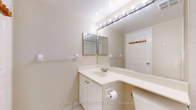 Additional property image - 35 Empress Ave Unit 507