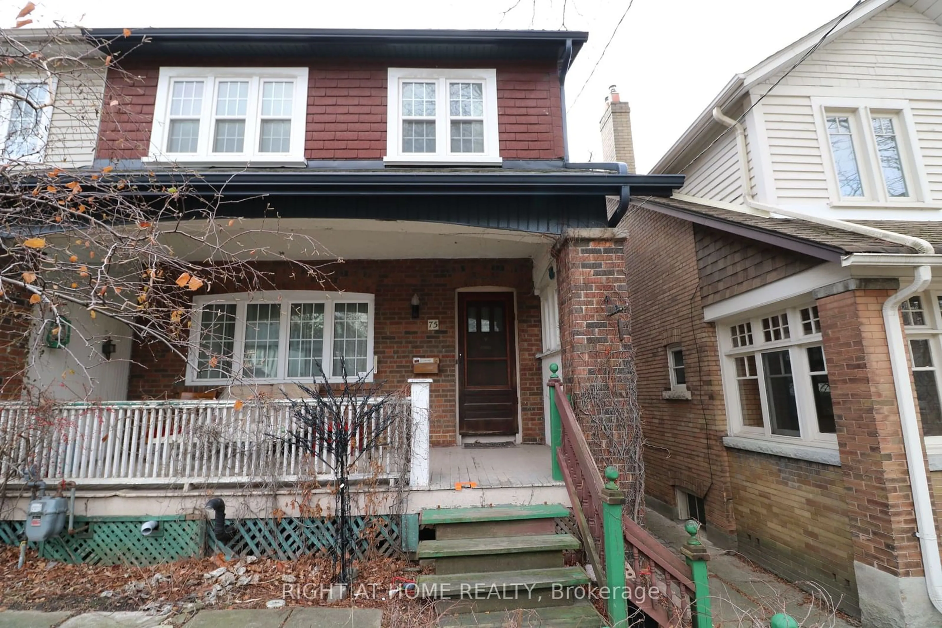 Home with brick exterior material, street for 75 Manor Rd, Toronto Ontario M4S 1R1