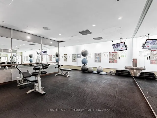 Additional property image - 15 Northtown Way Unit 1719