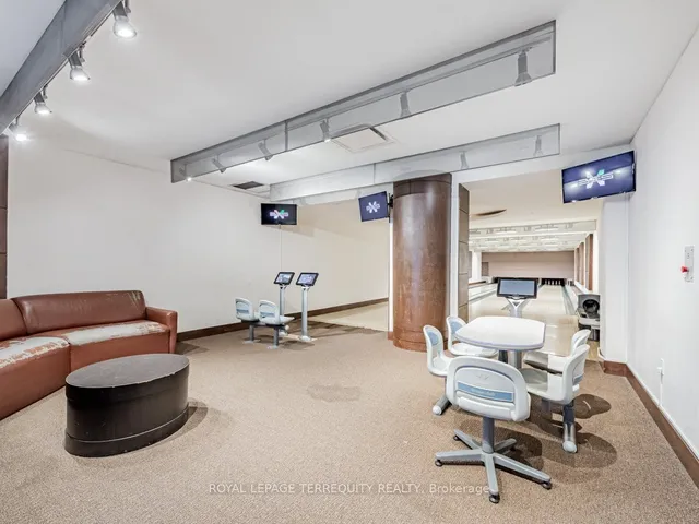 Additional property image - 15 Northtown Way Unit 1719