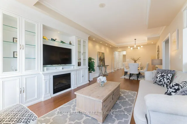 Additional property image - 662 Sheppard Ave Unit 1401