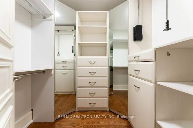 Additional property image - 662 Sheppard Ave Unit 1401