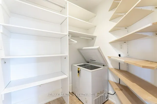 Additional property image - 662 Sheppard Ave Unit 1401