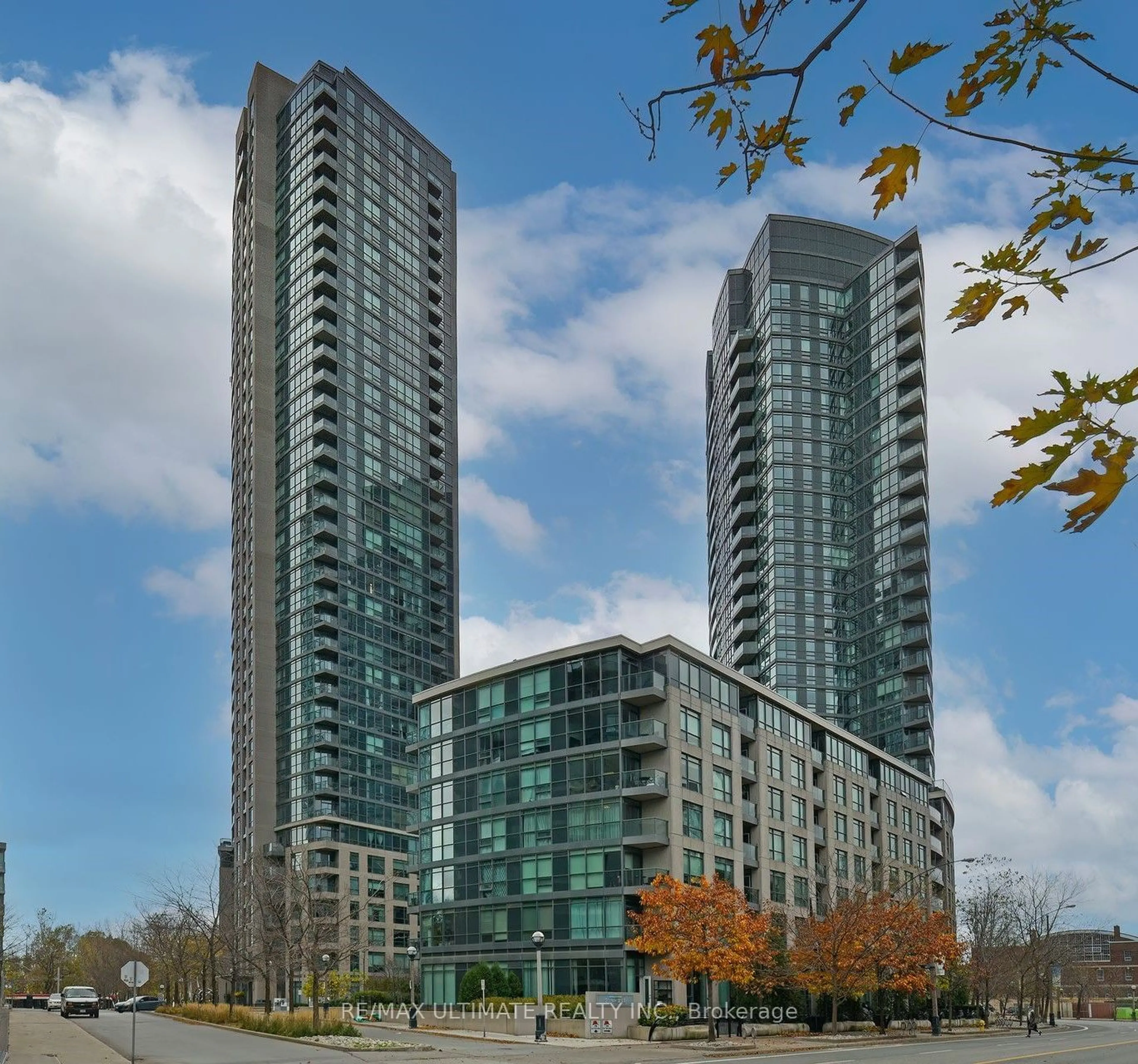 Unknown for 231 Fort York Blvd #824, Toronto Ontario M5V 1B2