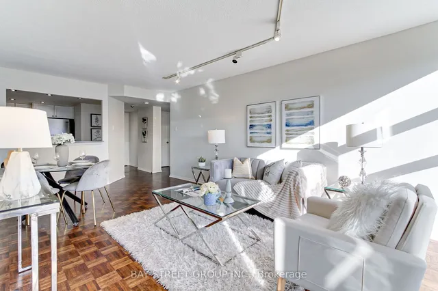 Additional property image - 705 King St Unit 913