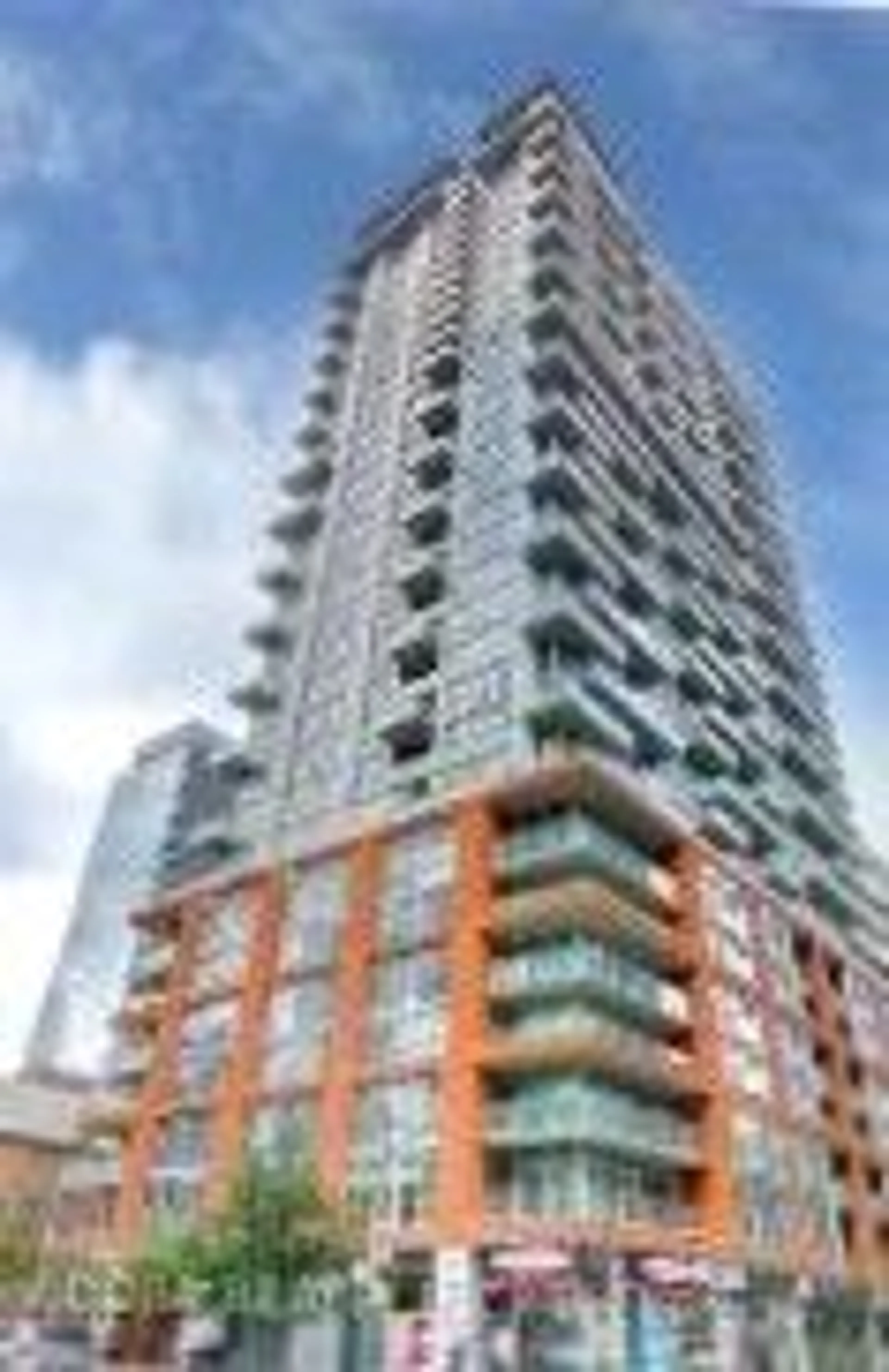 Blurry image for 126 Simcoe St #702, Toronto Ontario M5H 4E6