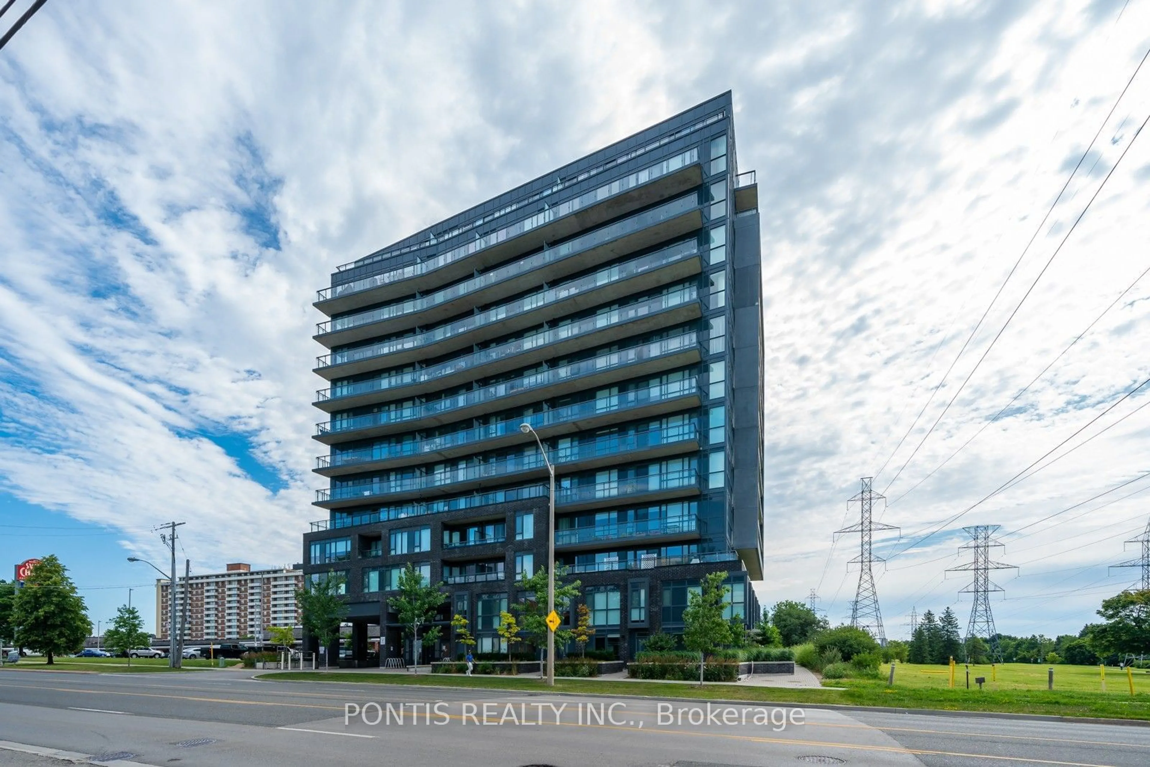 A pic from outside/outdoor area/front of a property/back of a property/a pic from drone, building for 3237 Bayview Ave #1005, Toronto Ontario M2K 2J7