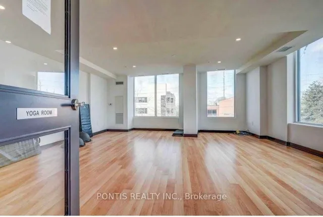 Additional property image - 3237 Bayview Ave Unit 1005