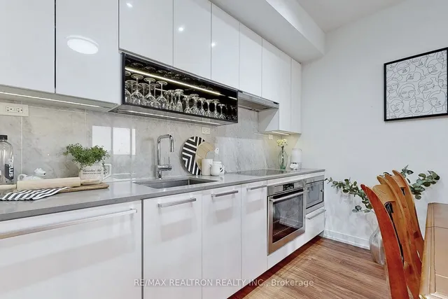 Additional property image - 115 Mcmahon Dr Unit 2711