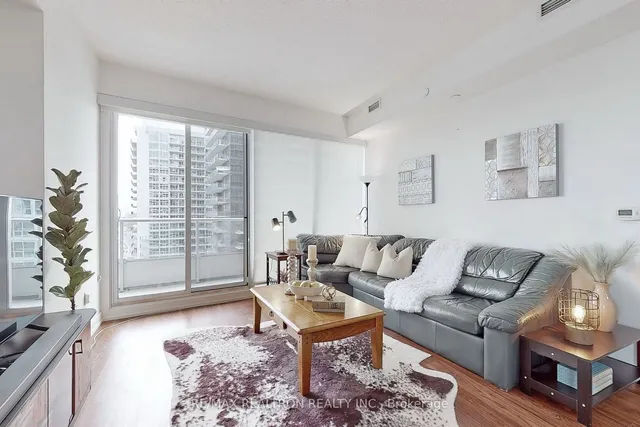Additional property image - 115 Mcmahon Dr Unit 2711
