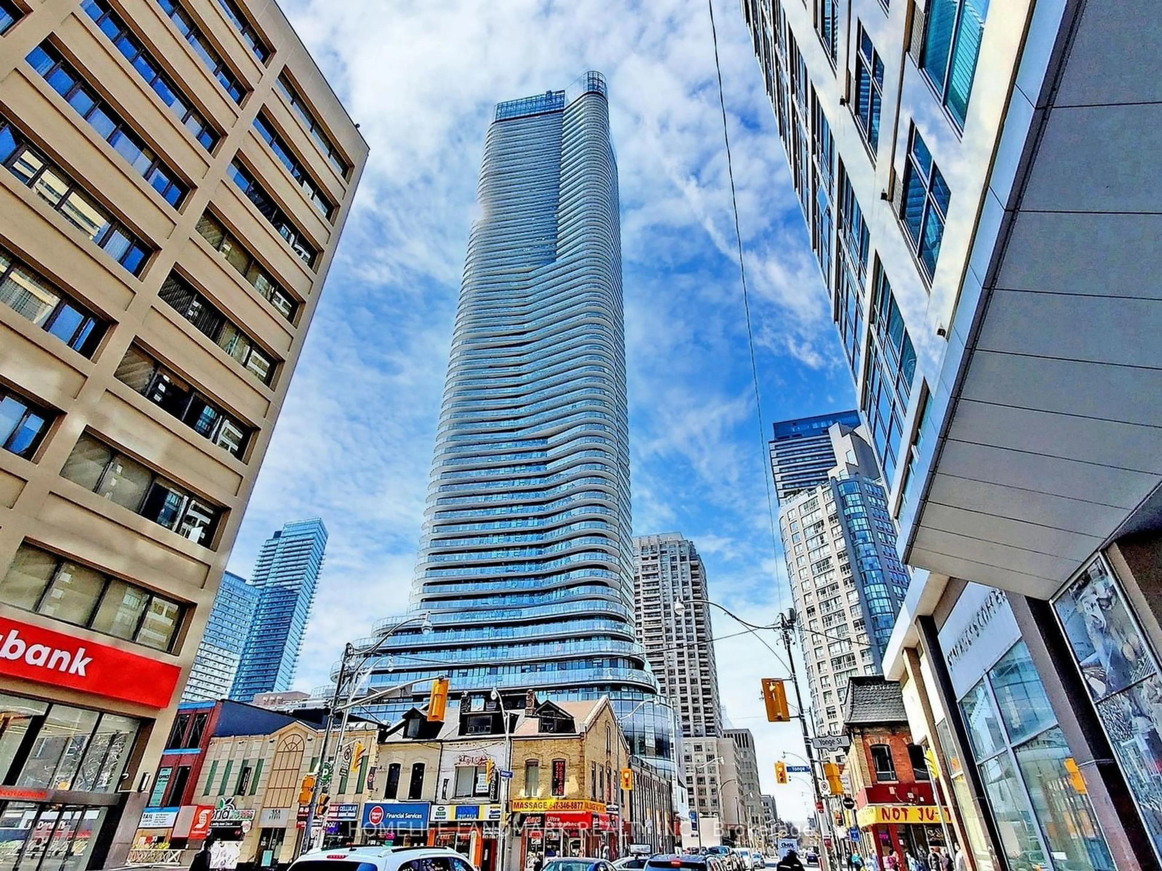 Unknown for 11 Wellesley St #3203, Toronto Ontario M4Y 0G4