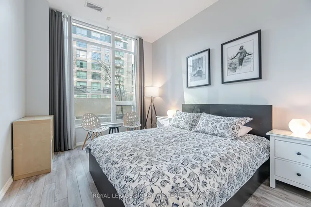 Additional property image - 231 Fort York Blvd Unit 122