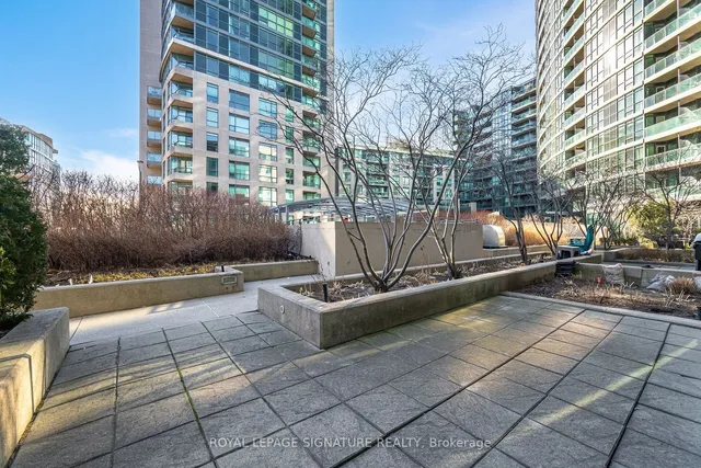 Additional property image - 231 Fort York Blvd Unit 122