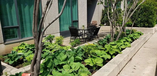 Additional property image - 231 Fort York Blvd Unit 122