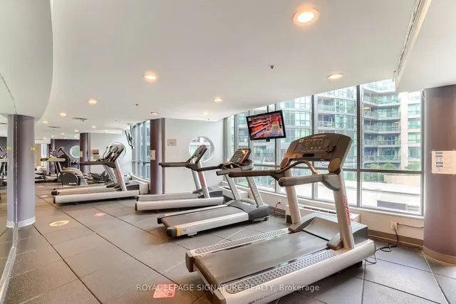 Additional property image - 231 Fort York Blvd Unit 122