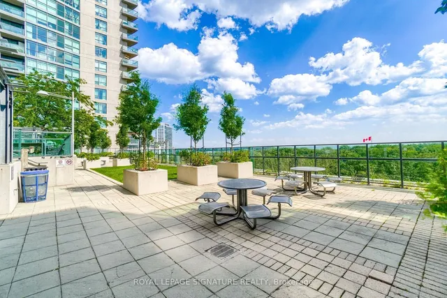 Additional property image - 231 Fort York Blvd Unit 122