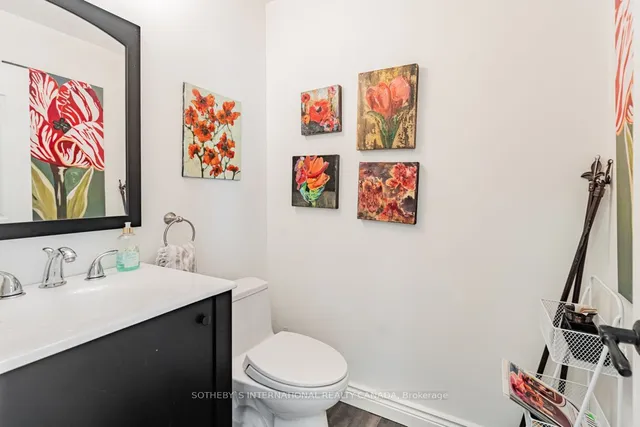 Additional property image - 10 Queens Quay Unit 2305