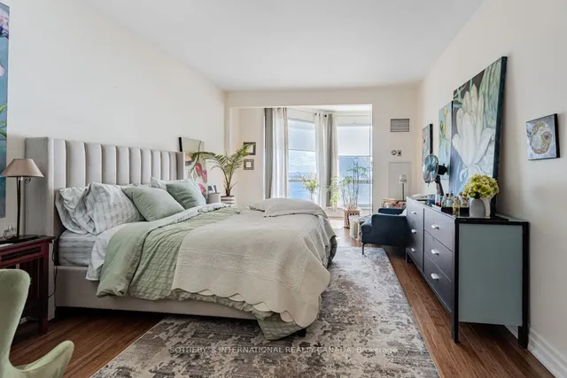 Additional property image - 10 Queens Quay Unit 2305