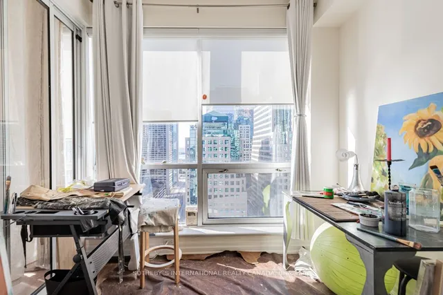 Additional property image - 10 Queens Quay Unit 2305