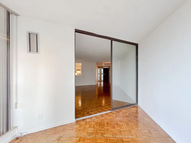Additional property image - 15 McMurrich St Unit 1202