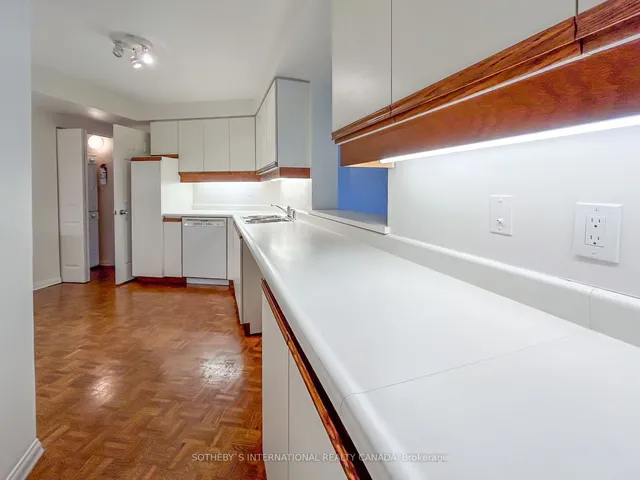 Additional property image - 15 McMurrich St Unit 1202