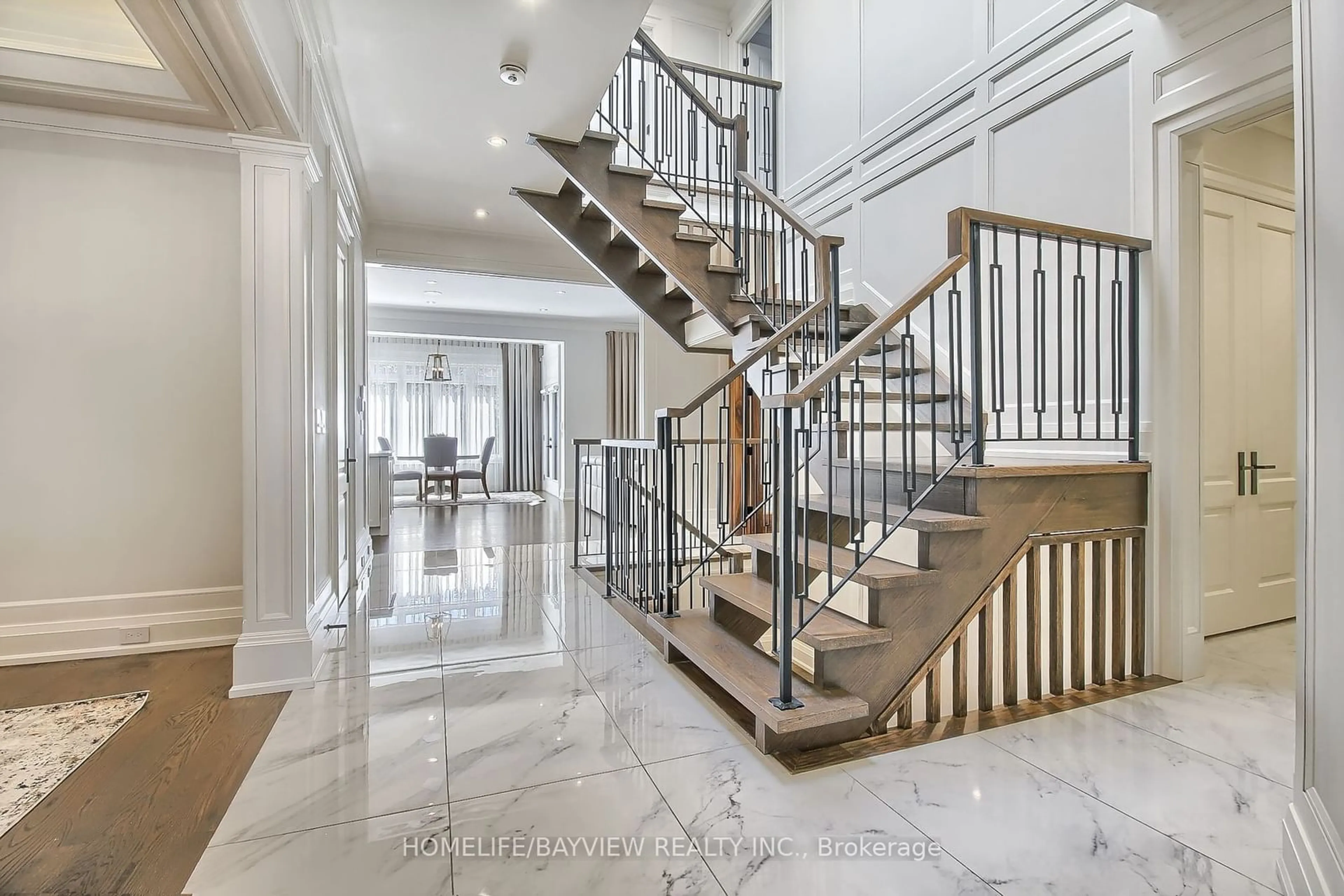 Stairs for 41 Transwell Ave, Toronto Ontario M2R 2J9