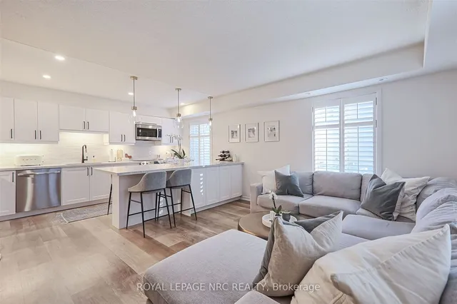 Additional property image - 21 Pirandello St Unit 1225