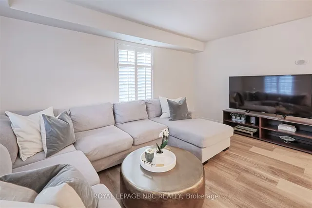 Additional property image - 21 Pirandello St Unit 1225