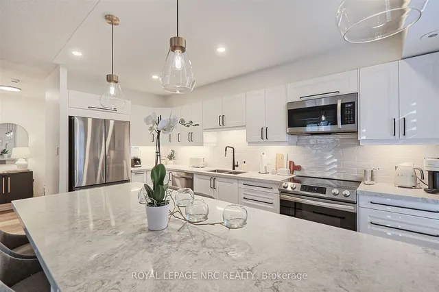 Additional property image - 21 Pirandello St Unit 1225