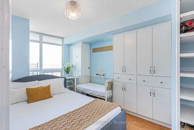 Additional image 35 of 231 Fort York Blvd Unit 1807