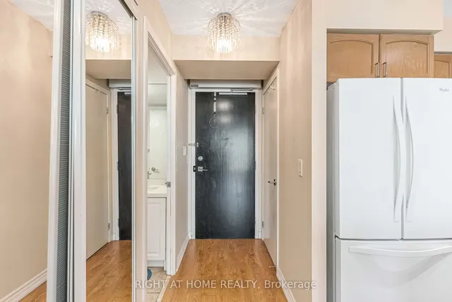 Additional image 29 of 231 Fort York Blvd Unit 1807