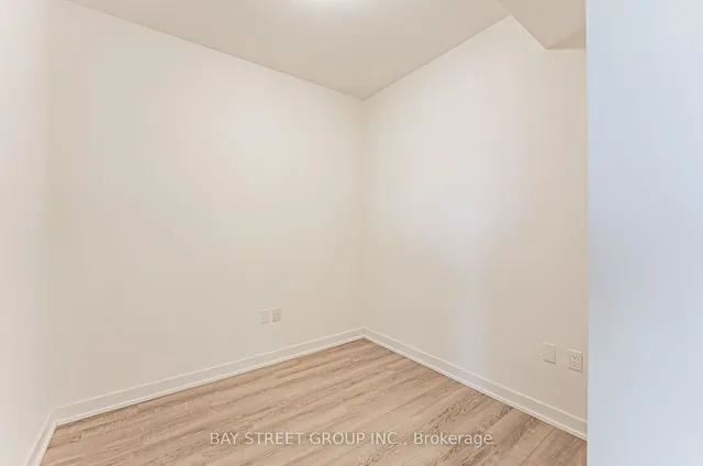 Additional property image - 250 Lawrence Ave Unit 526