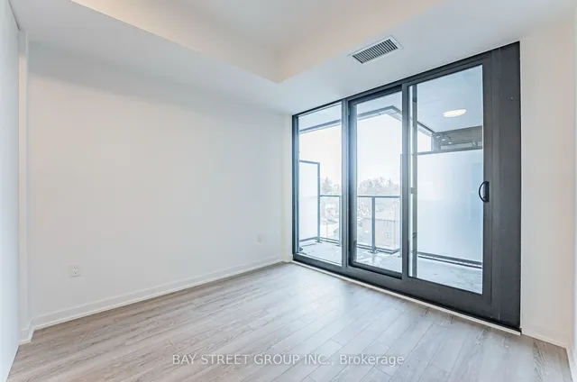 Additional property image - 250 Lawrence Ave Unit 526