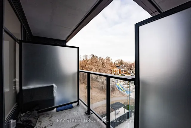 Additional property image - 250 Lawrence Ave Unit 526