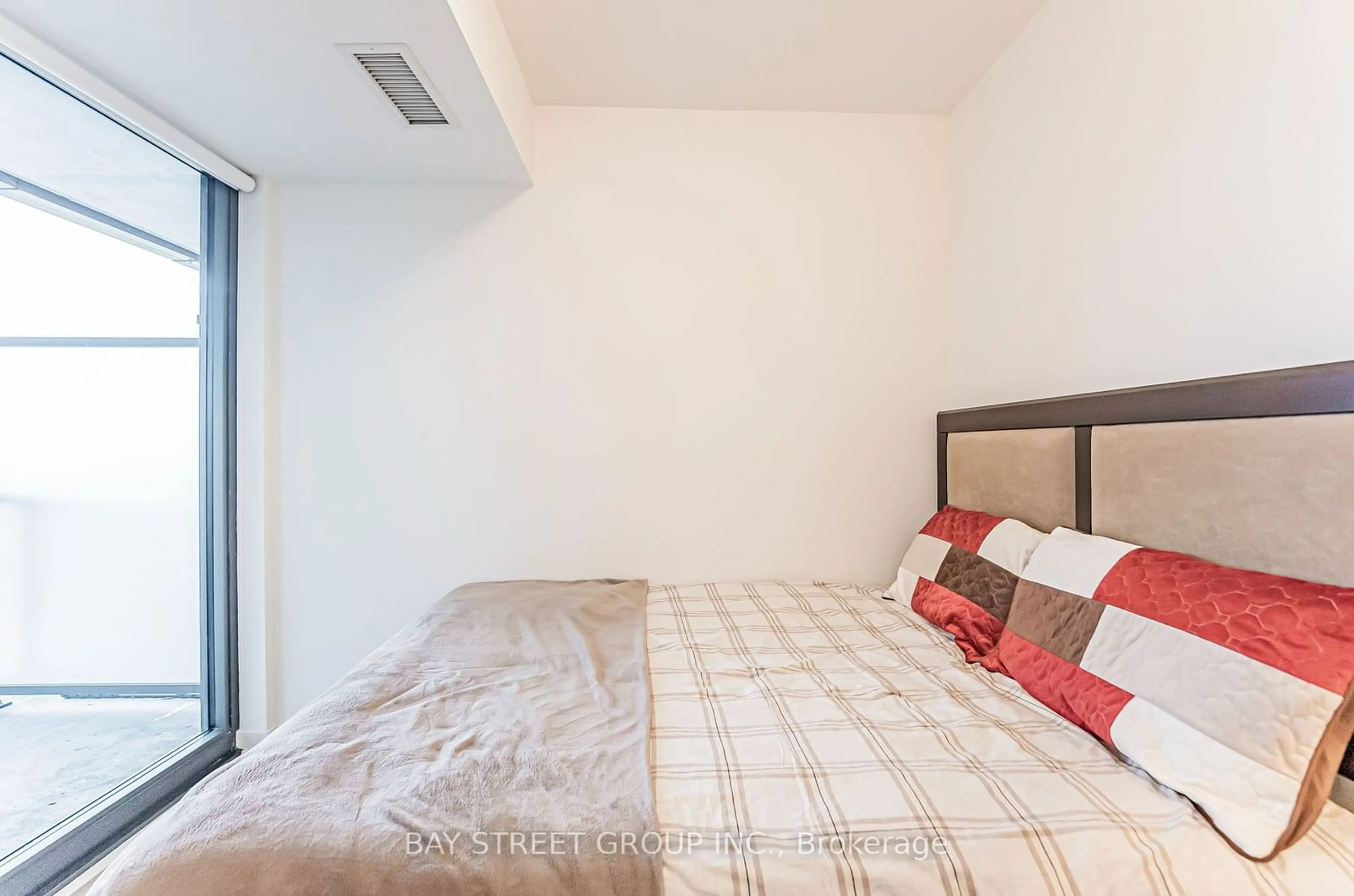 Bedroom with bed, unknown for 250 Lawrence Ave #526, Toronto Ontario M5M 1B2