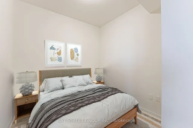 Additional property image - 250 Lawrence Ave Unit 526