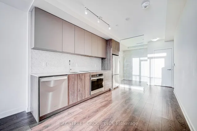 Additional property image - 2 Sonic Way Unit 1211