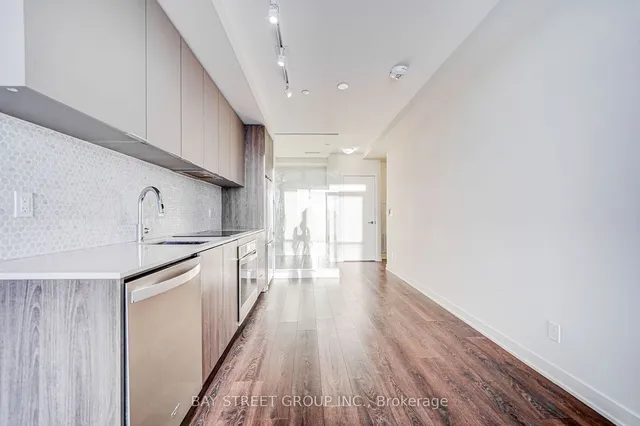 Additional property image - 2 Sonic Way Unit 1211