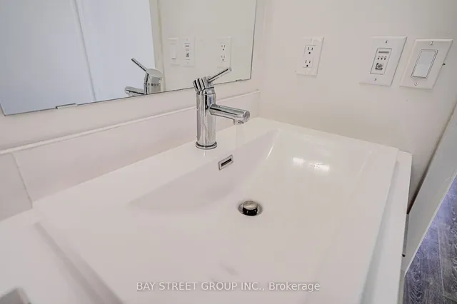 Additional property image - 2 Sonic Way Unit 1211