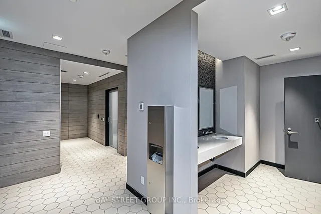 Additional property image - 2 Sonic Way Unit 1211