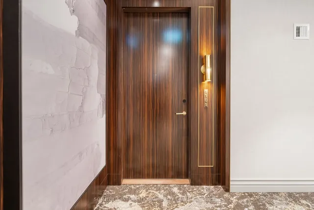 Additional property image - 455 Wellington St Unit 1105