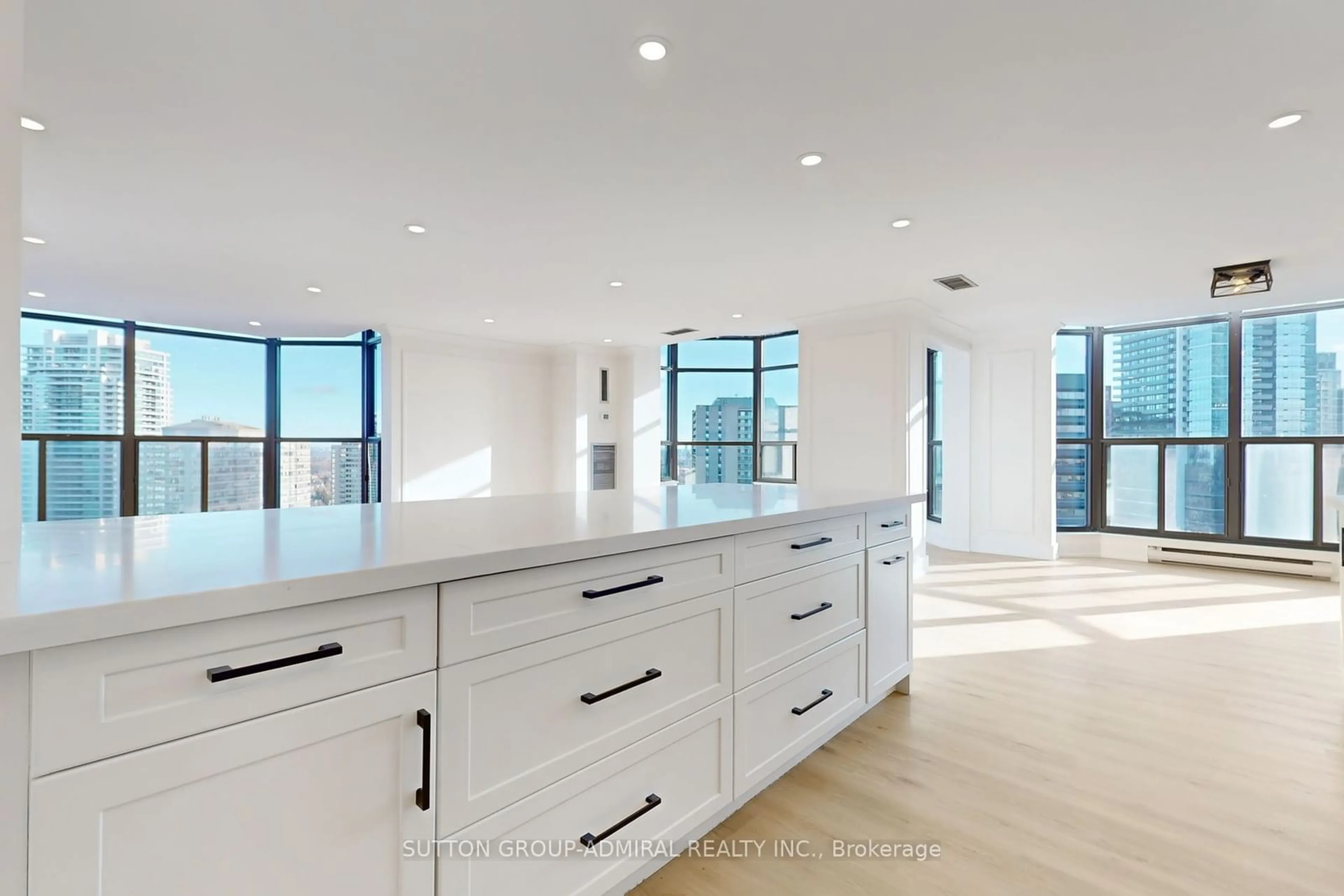 Contemporary kitchen, unknown for 33 Elmhurst Ave #2401, Toronto Ontario M2N 6G8