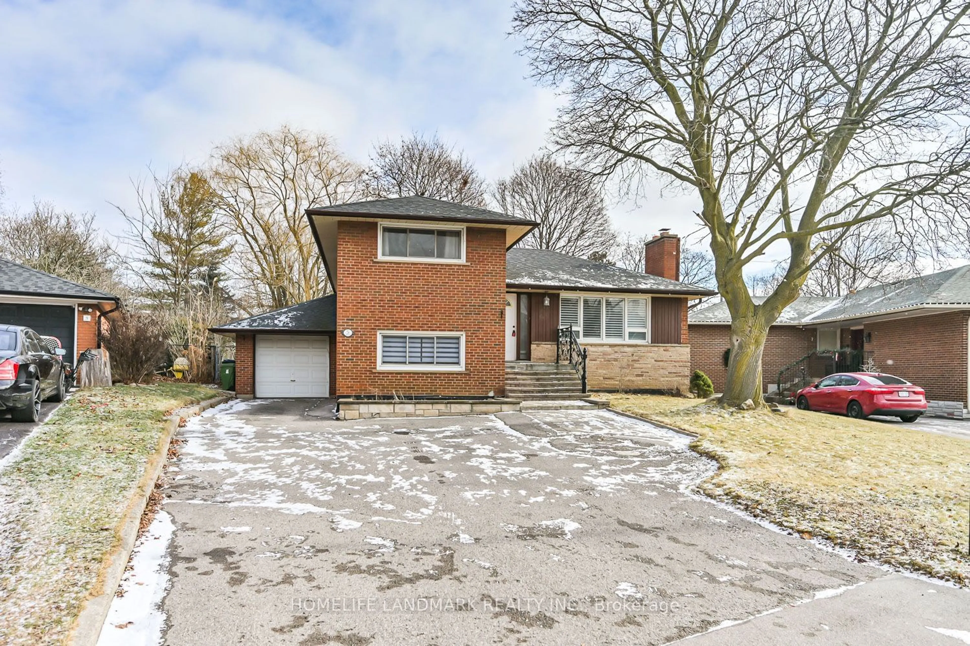 Home with brick exterior material, street for 5 Coral Cove Cres, Toronto Ontario M3A 1G7