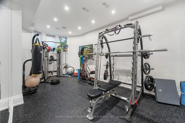 Additional property image - 70 Banbury Rd