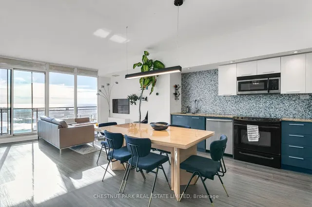 Additional property image - 25 Capreol Crt Unit 3010