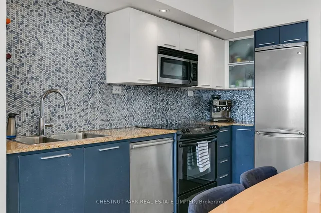 Additional property image - 25 Capreol Crt Unit 3010