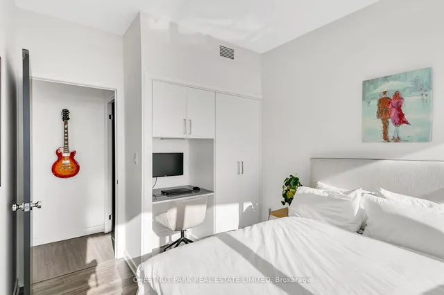 Additional property image - 25 Capreol Crt Unit 3010