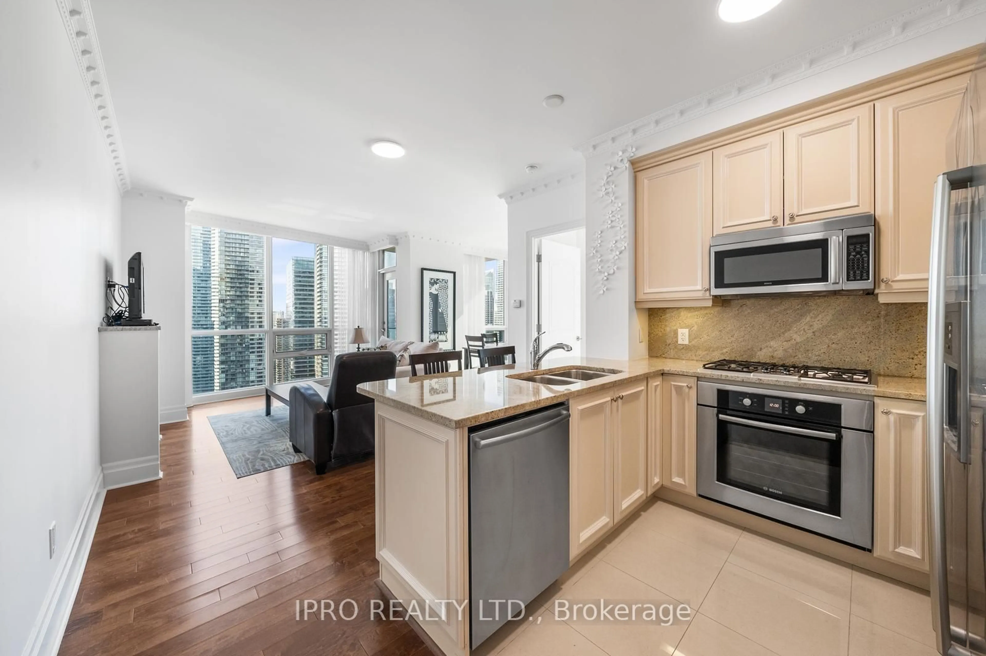 Open concept kitchen, unknown for 16 Harbour St #3402, Toronto Ontario M5J 2Z7