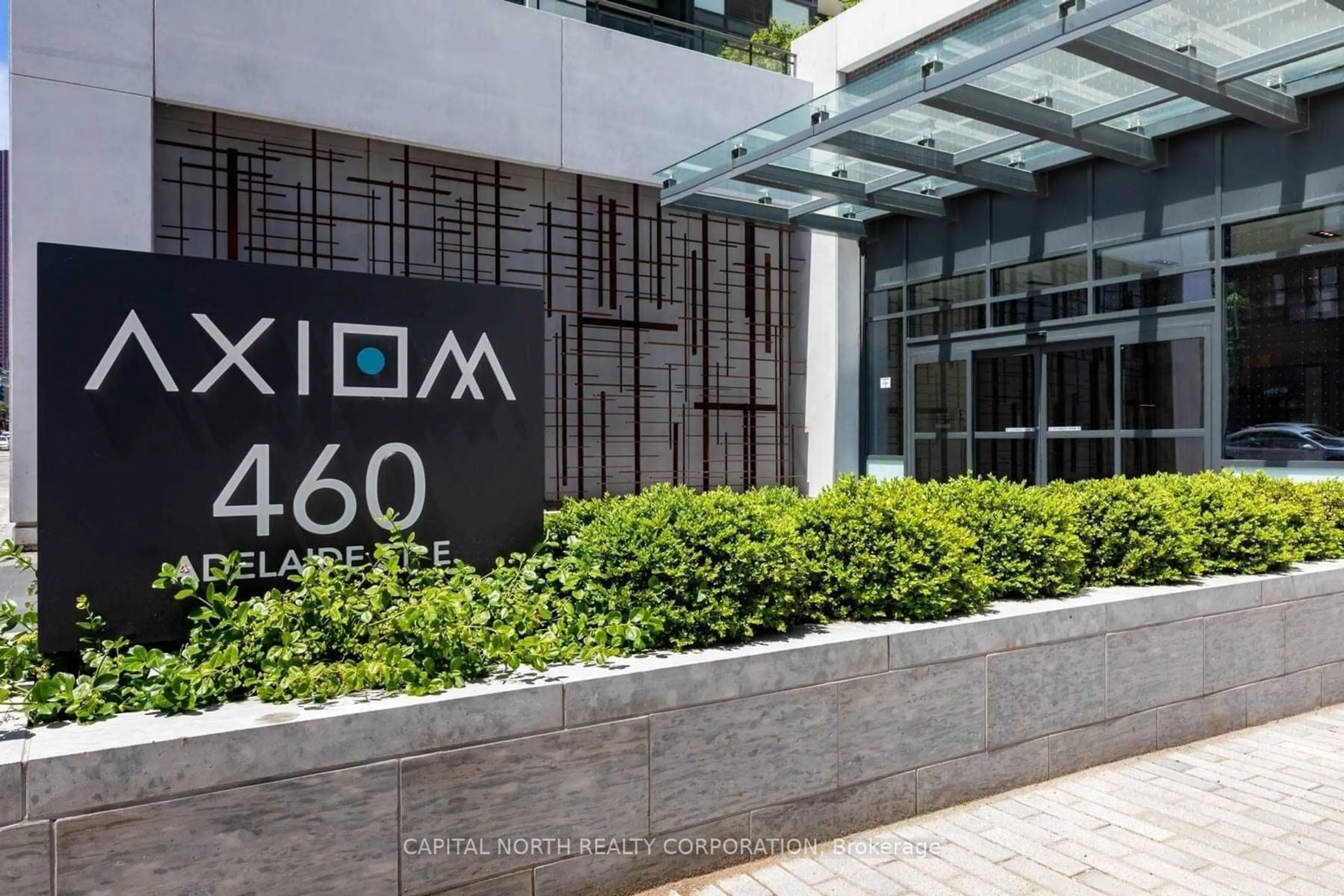 Indoor foyer for 460 Adelaide St #PH105, Toronto Ontario M5A 0E7