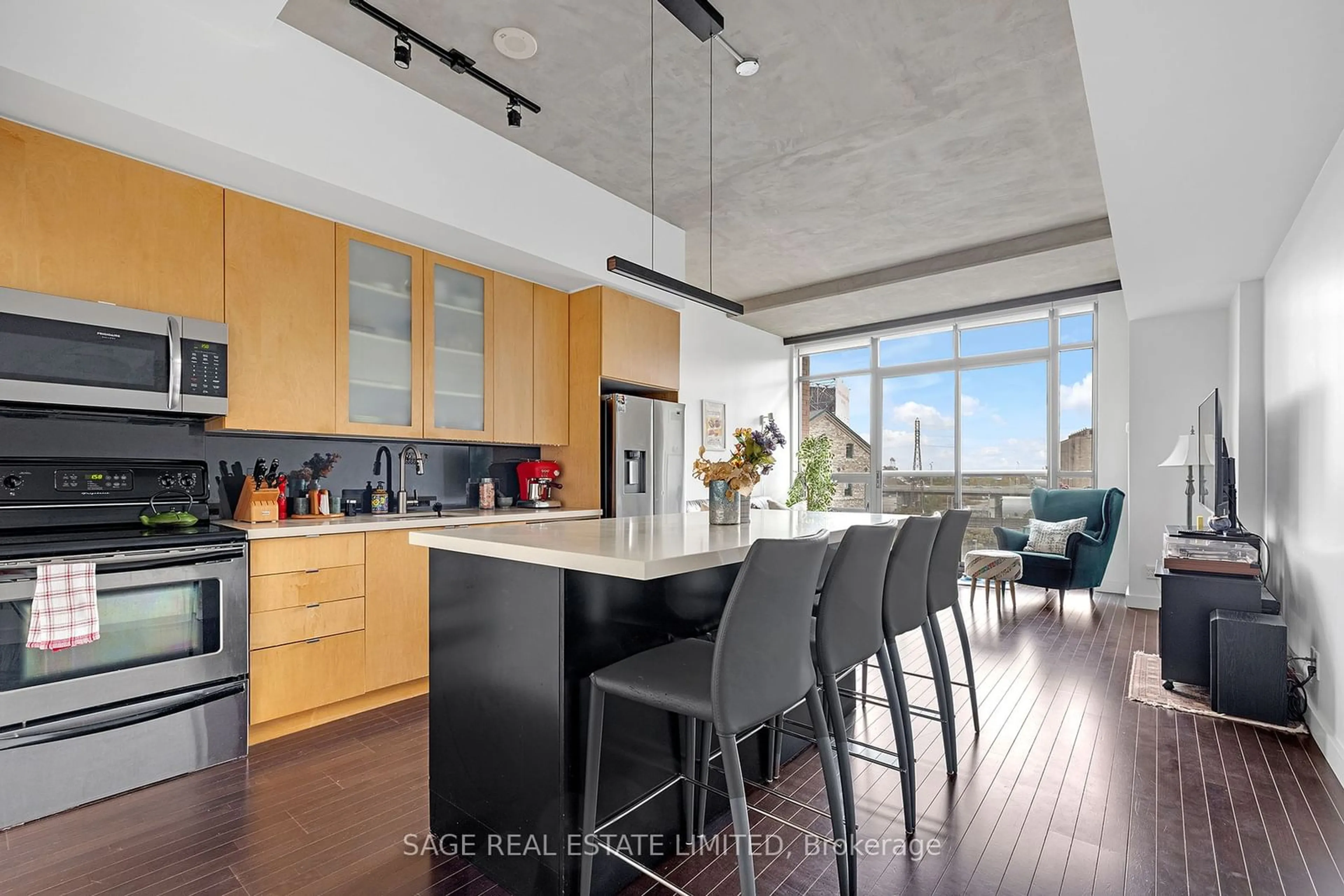 Open concept kitchen, unknown for 33 Mill St #526, Toronto Ontario M5A 3R3